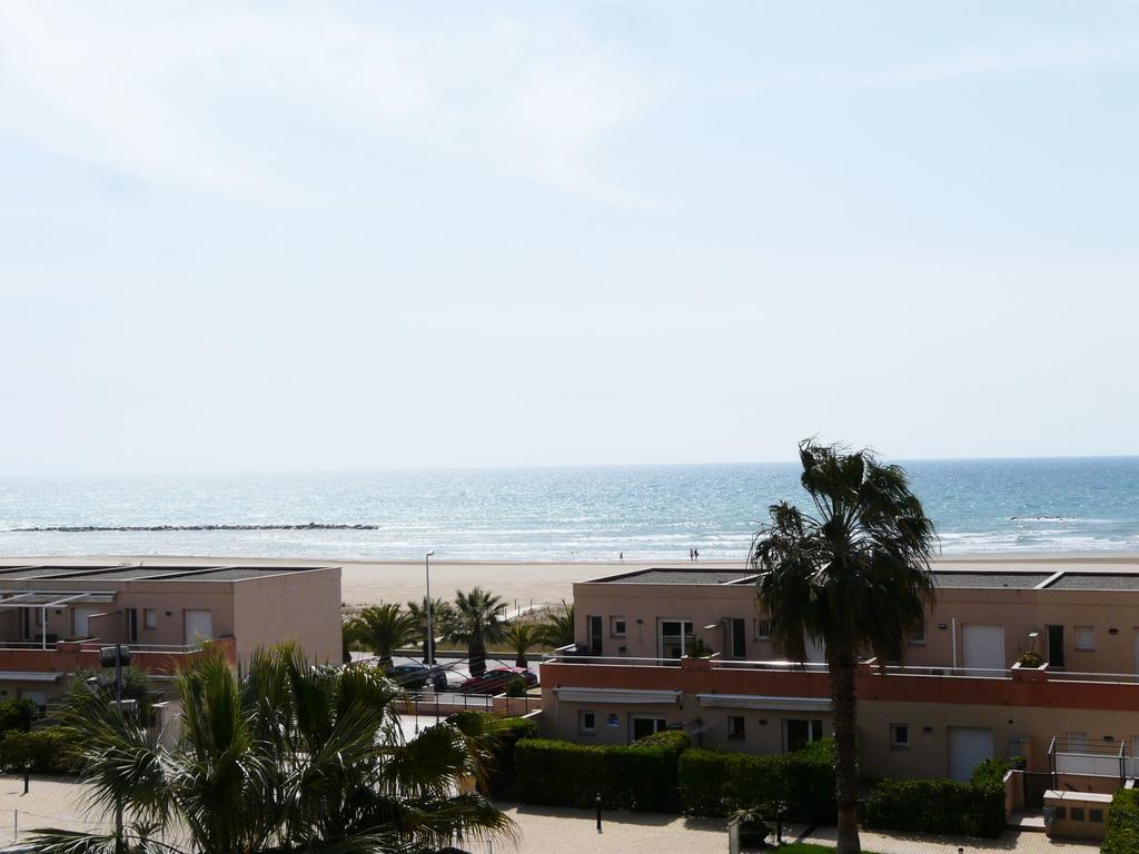 Apart Hotels Mar Blava Cubelles Zewnętrze zdjęcie